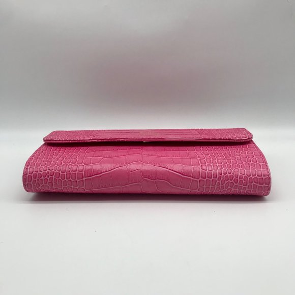 Persaman Pink Croc Embossed Leather Priscilla Crossbody Clutch - Picture 5 of 11